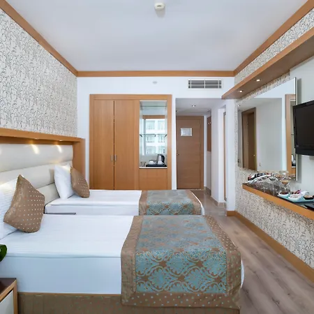 Oz & Adult Only 16 Hotel Antalia