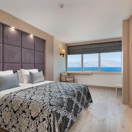 Hotel Oz & Adult Only 16 Antalia