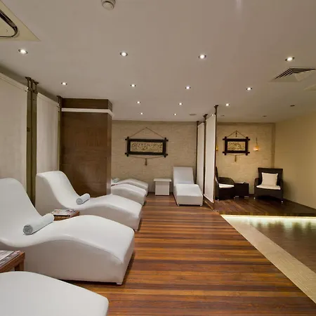 Hotel Oz & Adult Only 16 Antalia
